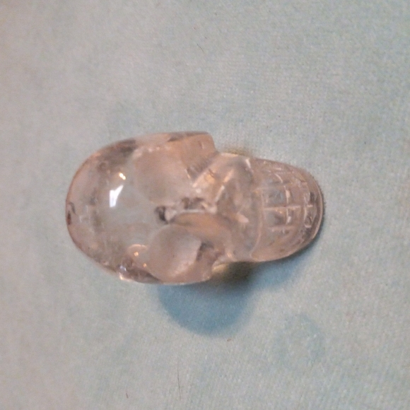GEMSTONE HEALING STONE QUARTZ SKULL 💀 - Picture 7 of 7